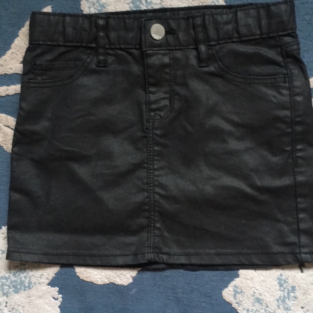 Gap girls coated skirt size 7